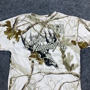 Realtree T-Shirt Mens M Camo World Class Hunting Graphic Outdoor Tee